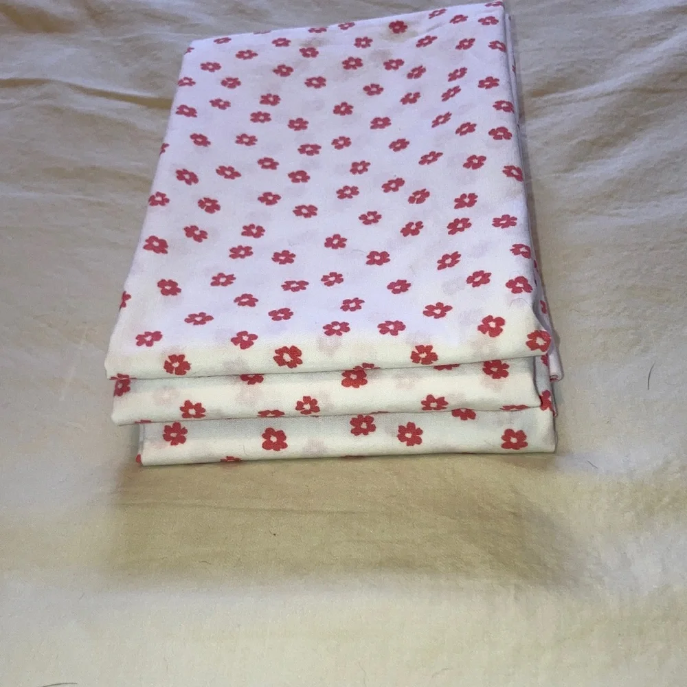 KATE SPADE New York Pink Daises Floral Pillowcase Cotton Standard Set of 2